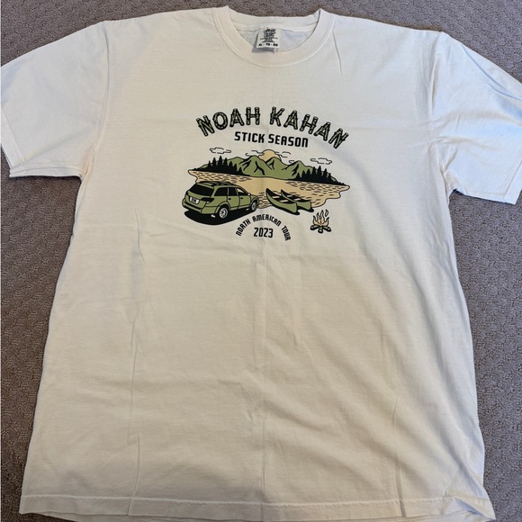 Noah Kahan Stick Season Tour Tee Shirt - Picture 2 of 3